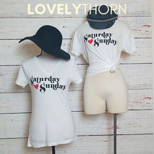 BOUTIQUE TEE // saturday sunday love graphic tee